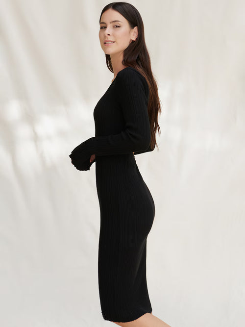 A LOT LESS ROCHIE JOSEFIN