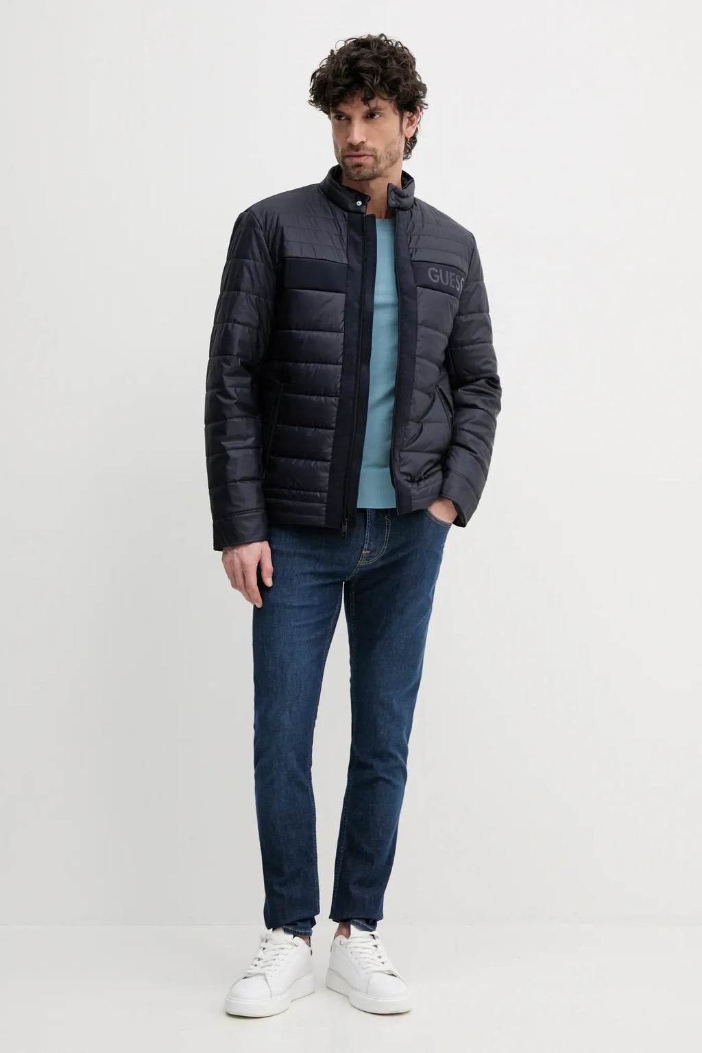 GUESS GEACĂ URBAN BLACK
