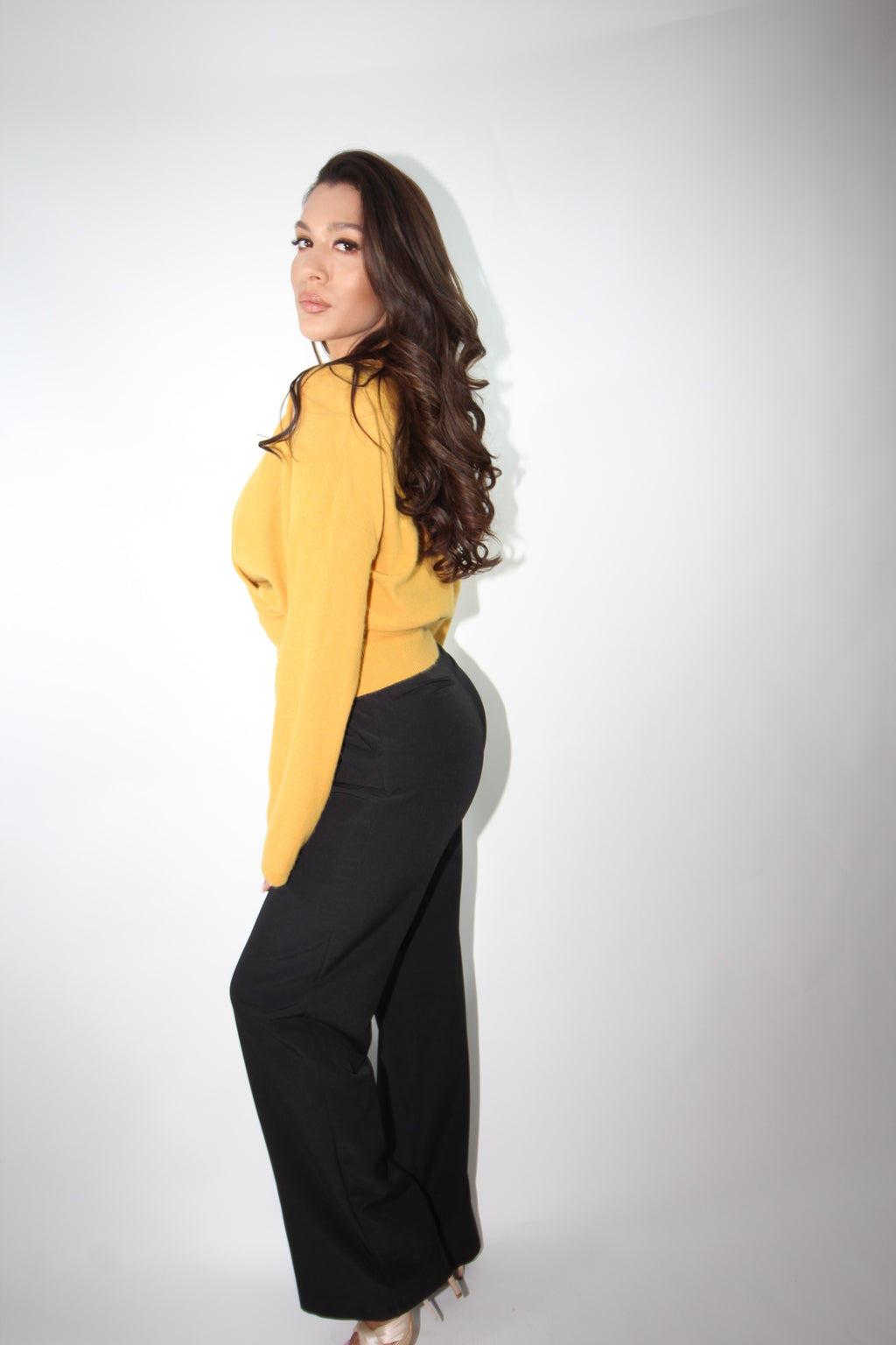 Kings&Clowns Pulover petrecut - lana Angora