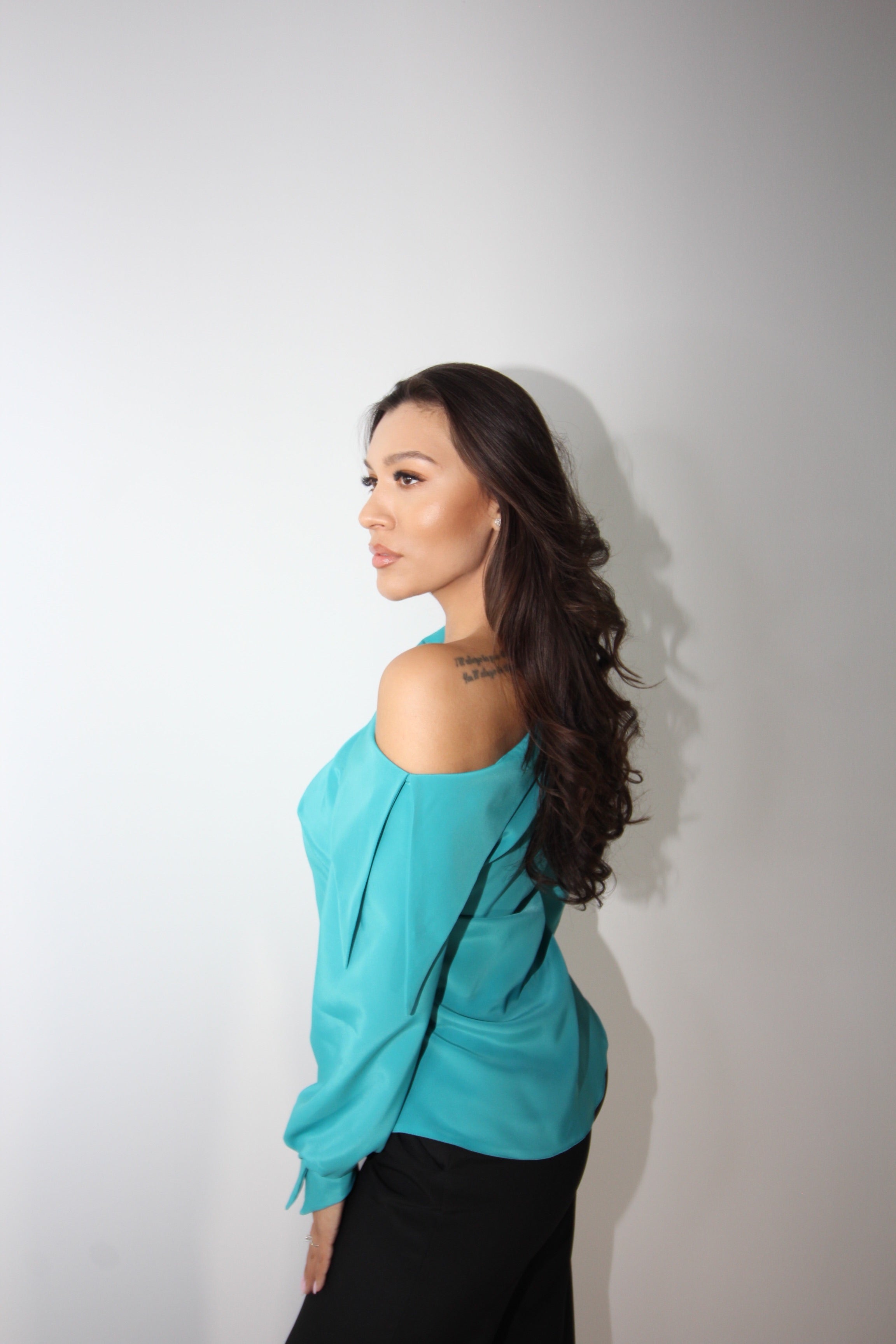 KLANNY BLUZA ELEGANTA NEAGRA MADE IN ITALY TURCOAZ