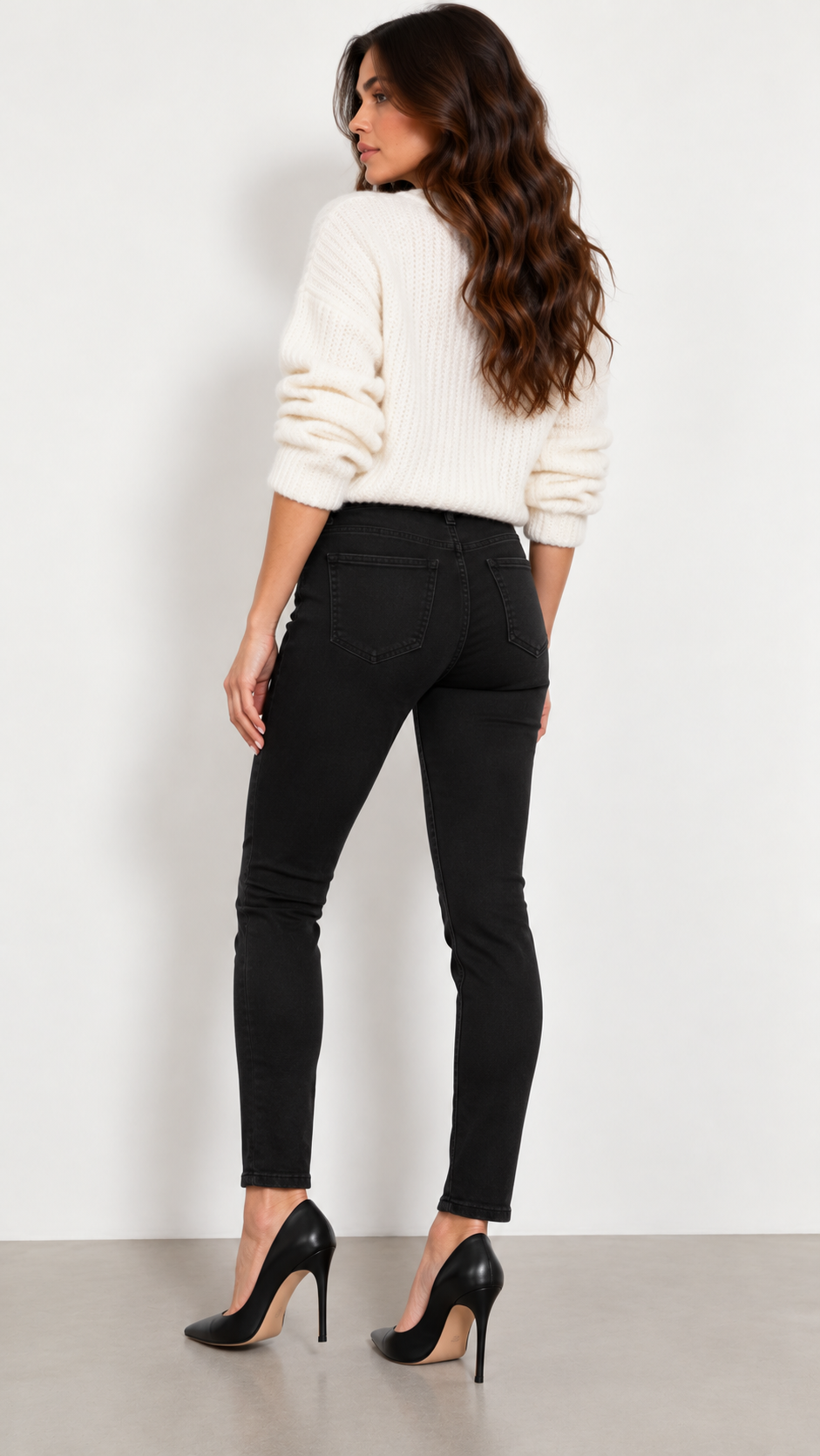 GUESS SKINNY BLACK JEANS