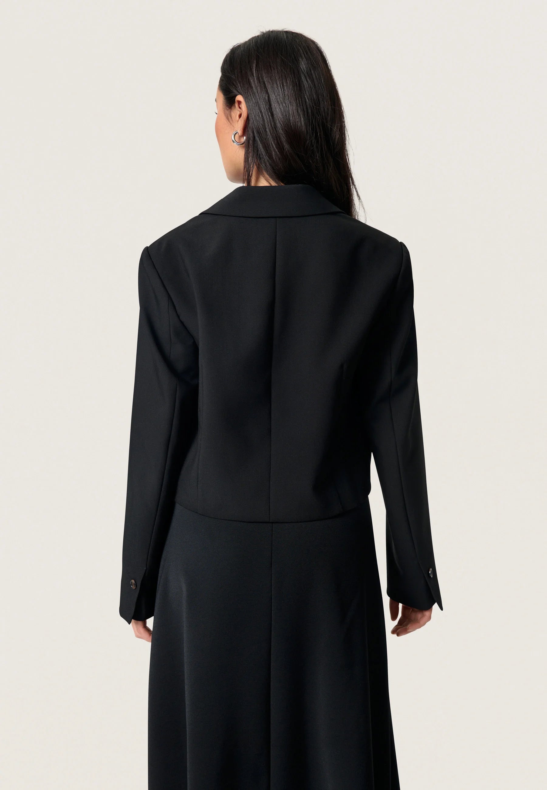 YAS SACOU NEGRU YASDAKOTA