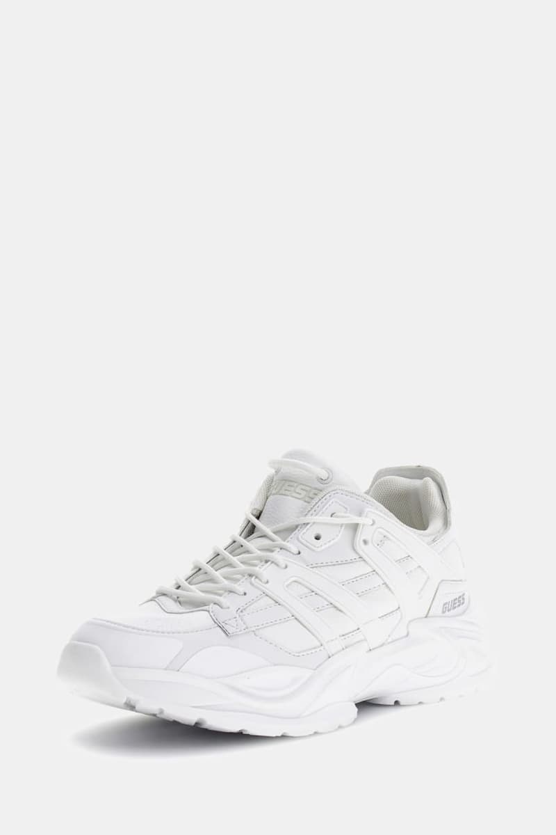 GUESS WHITE SNEAKERS