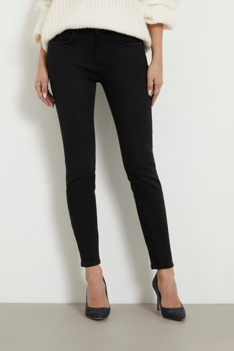 GUESS SKINNY BLACK JEANS